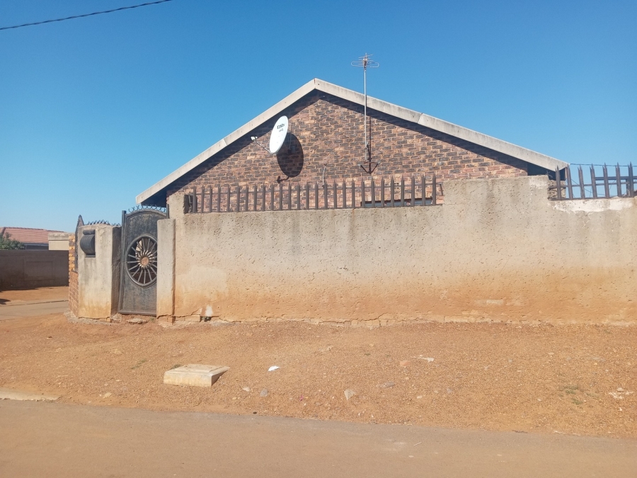 3 Bedroom Property for Sale in Orange Farm Gauteng