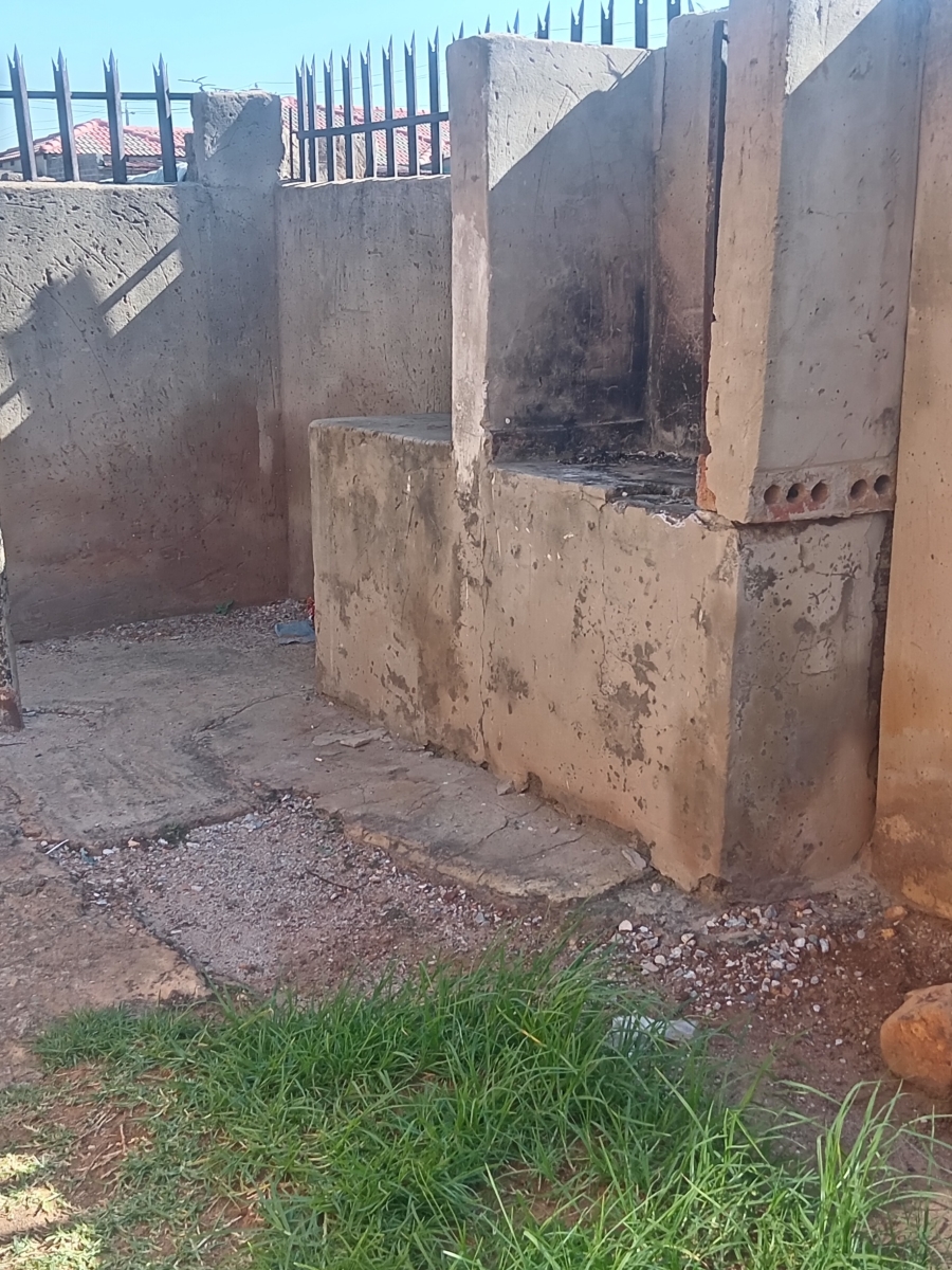 3 Bedroom Property for Sale in Orange Farm Gauteng