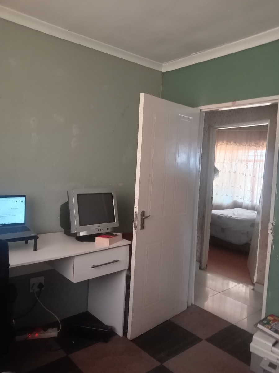 3 Bedroom Property for Sale in Orange Farm Gauteng