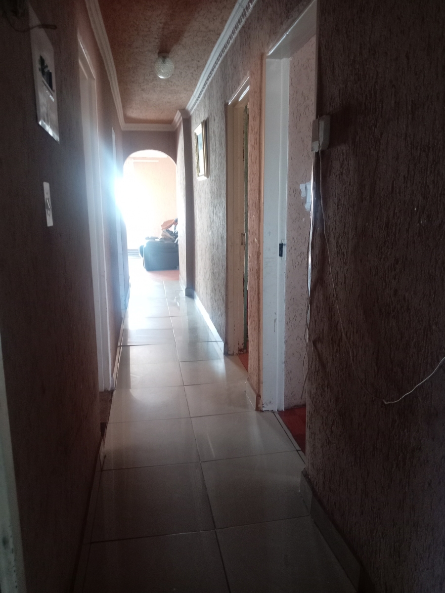 3 Bedroom Property for Sale in Orange Farm Gauteng