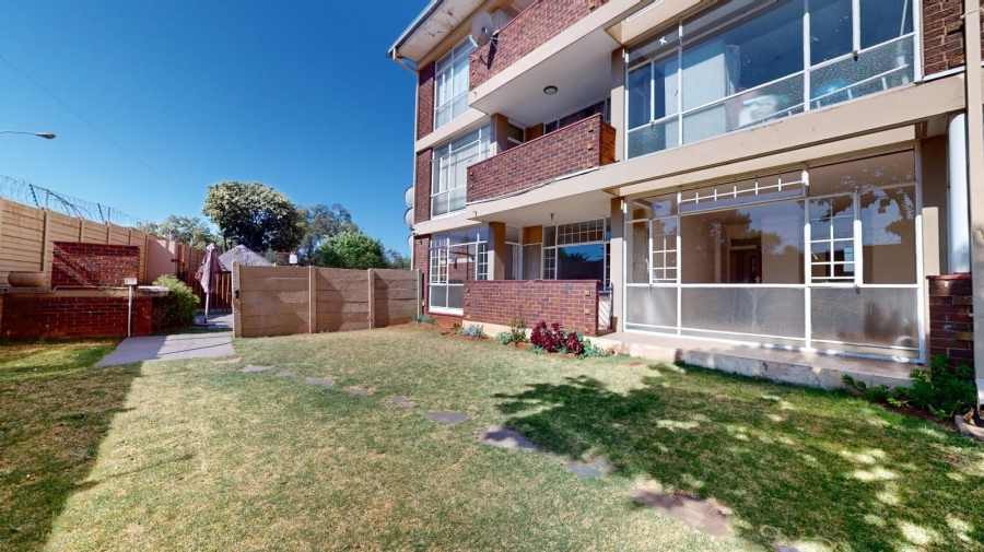 2 Bedroom Property for Sale in Denlee Gauteng