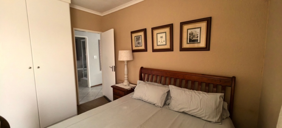 2 Bedroom Property for Sale in Willowbrook Gauteng