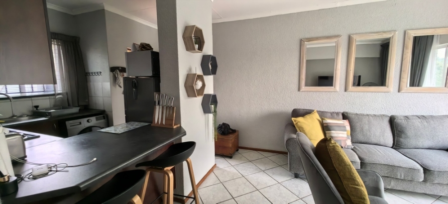 2 Bedroom Property for Sale in Willowbrook Gauteng
