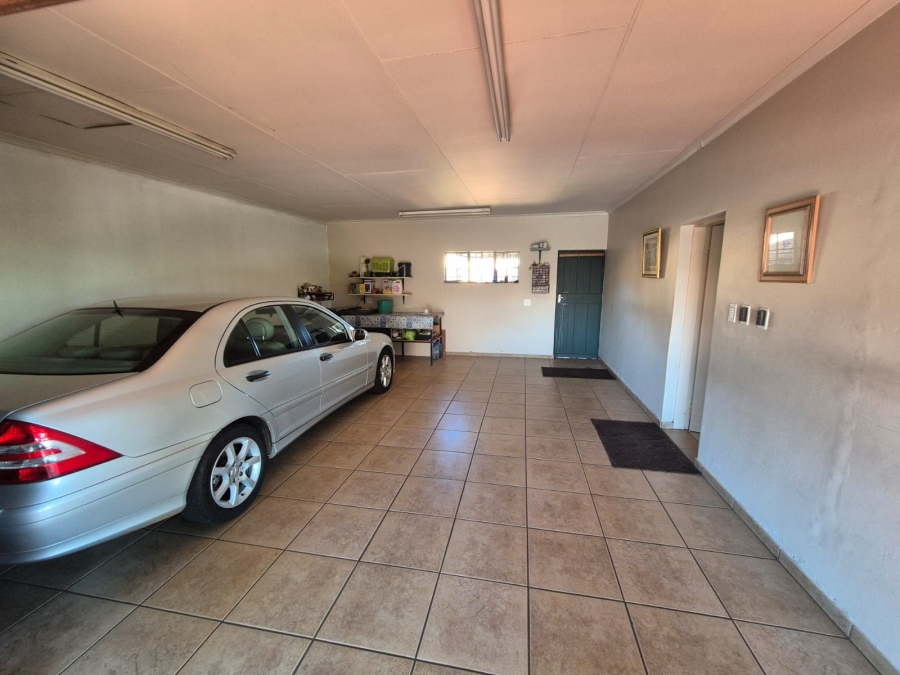 3 Bedroom Property for Sale in Magalieskruin Gauteng