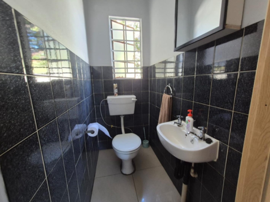 3 Bedroom Property for Sale in Albertsdal Gauteng