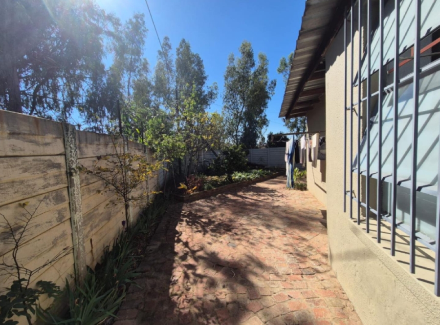 3 Bedroom Property for Sale in Albertsdal Gauteng