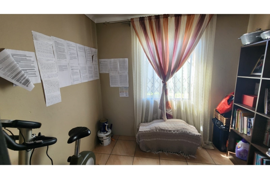 3 Bedroom Property for Sale in Windmill Park Gauteng