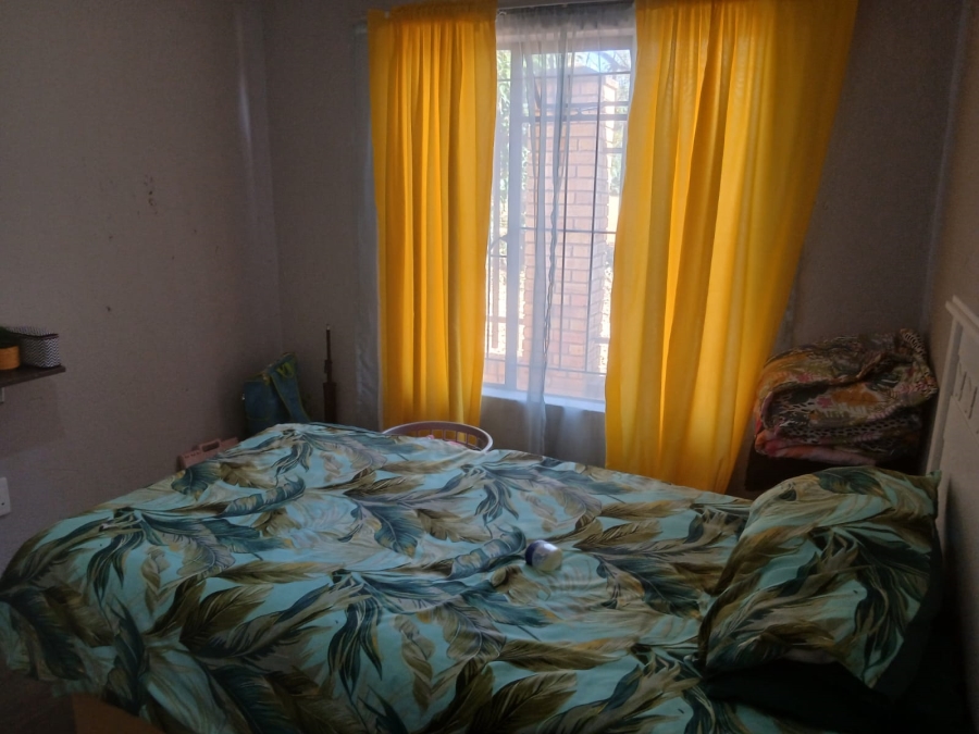 2 Bedroom Property for Sale in Helikonpark Gauteng
