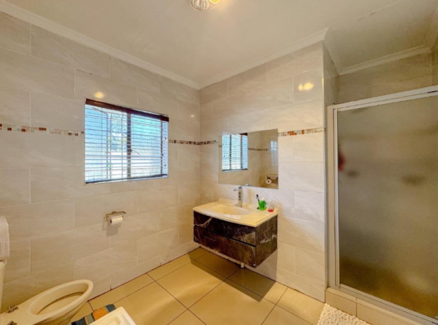 3 Bedroom Property for Sale in Brackenhurst Gauteng
