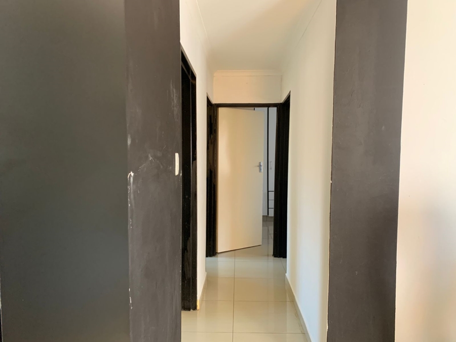 3 Bedroom Property for Sale in Protea Glen Gauteng