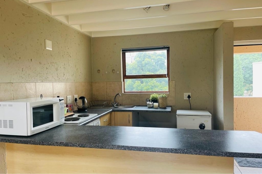 1 Bedroom Property for Sale in Sunninghill Gauteng