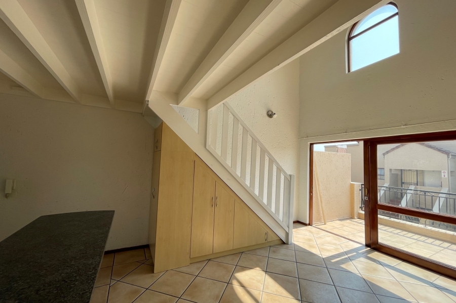 1 Bedroom Property for Sale in Sunninghill Gauteng