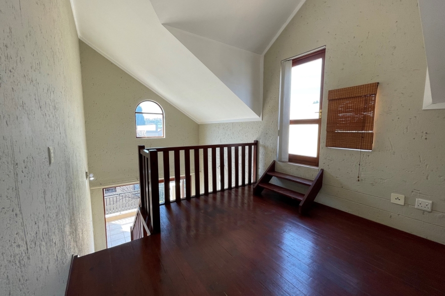 1 Bedroom Property for Sale in Sunninghill Gauteng
