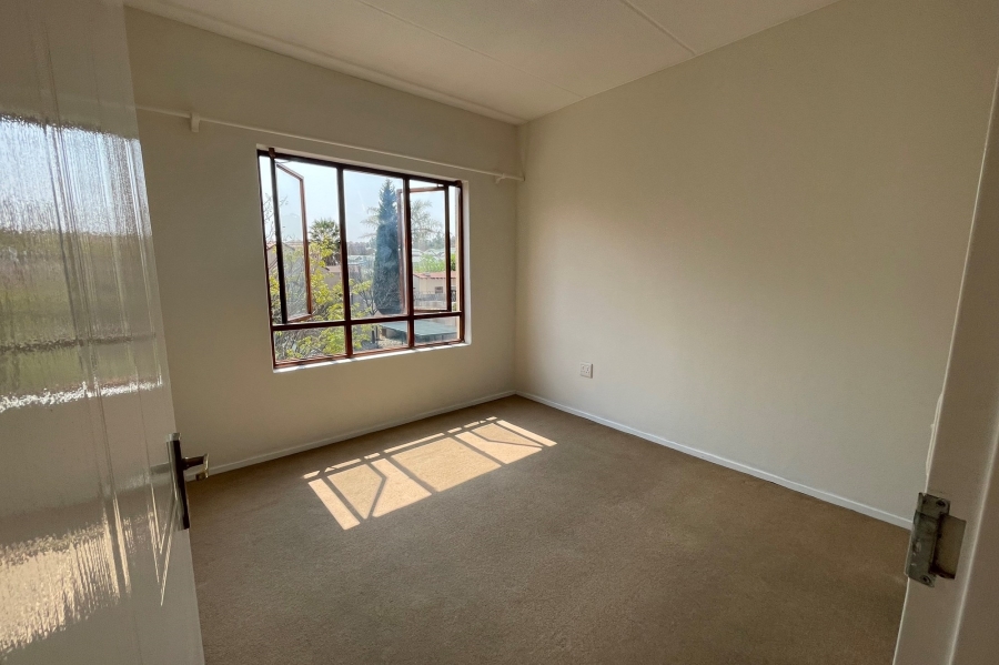 1 Bedroom Property for Sale in Sunninghill Gauteng