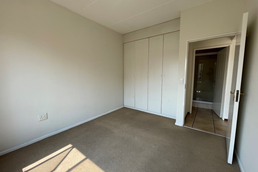 1 Bedroom Property for Sale in Sunninghill Gauteng