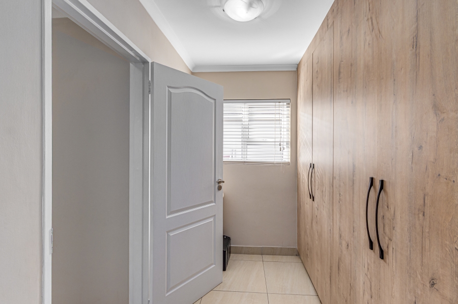 3 Bedroom Property for Sale in Bryanston Gauteng