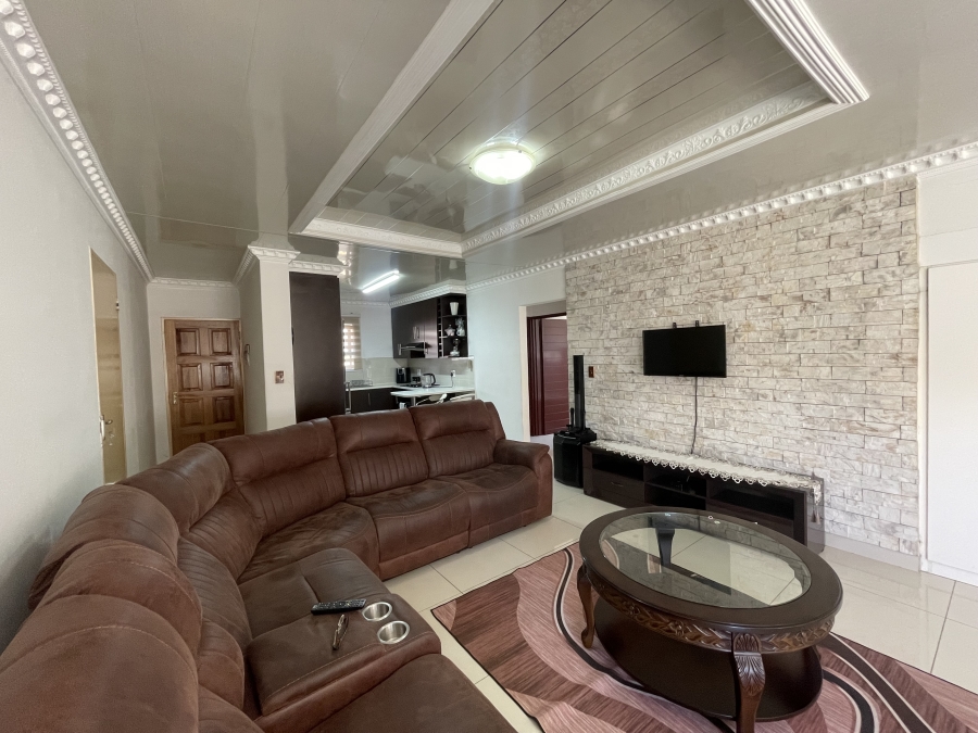 3 Bedroom Property for Sale in Parkrand Gauteng