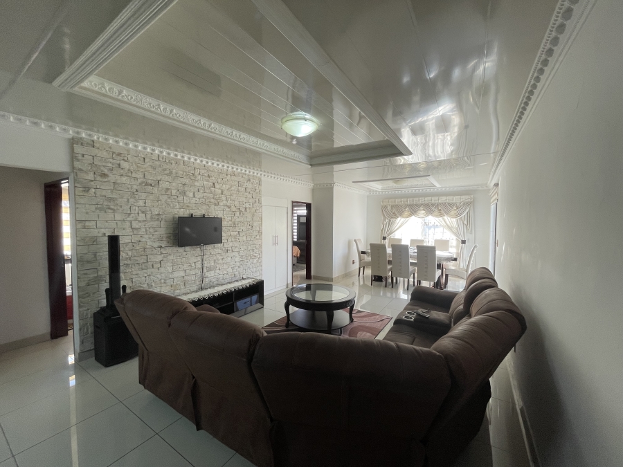 3 Bedroom Property for Sale in Parkrand Gauteng