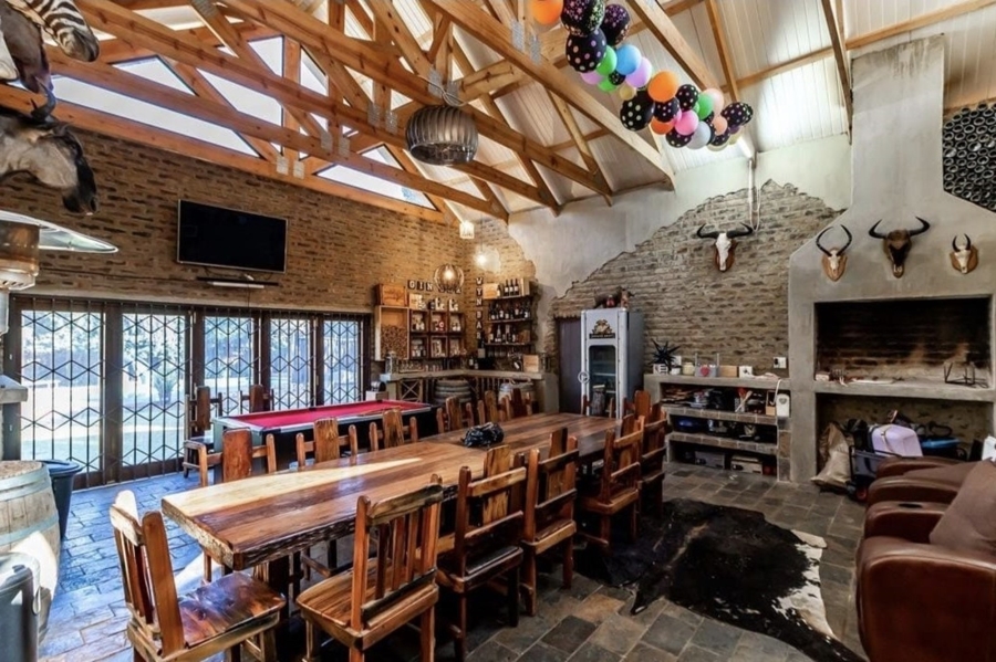 4 Bedroom Property for Sale in Annlin Gauteng
