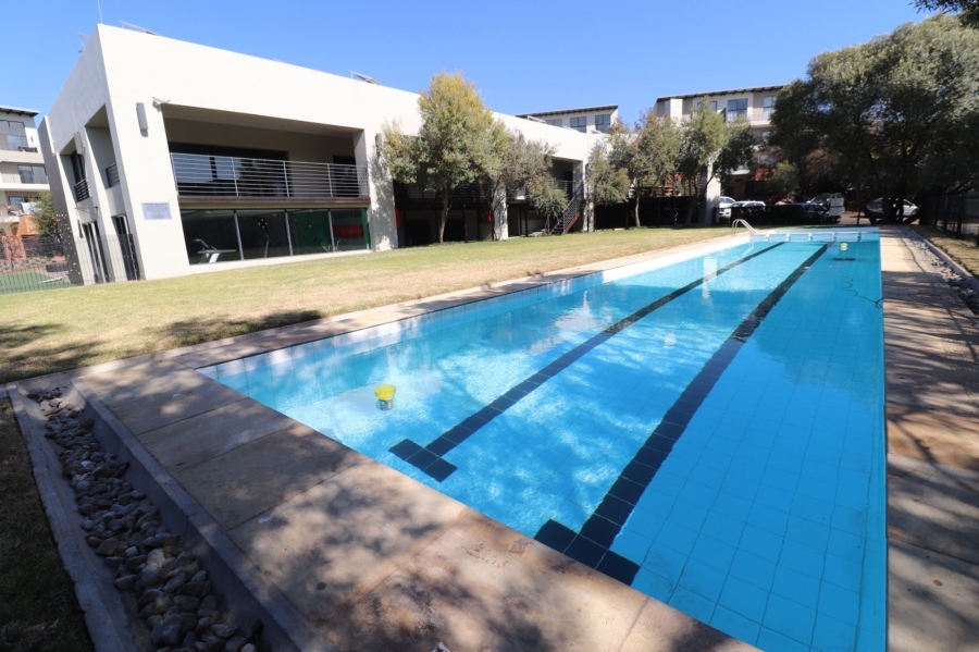 2 Bedroom Property for Sale in Dainfern Gauteng