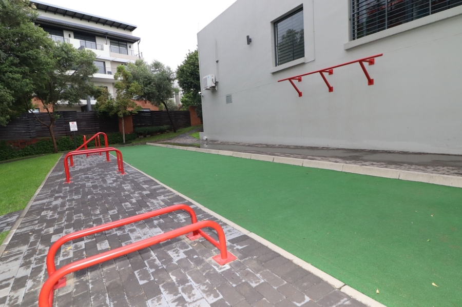 2 Bedroom Property for Sale in Dainfern Gauteng