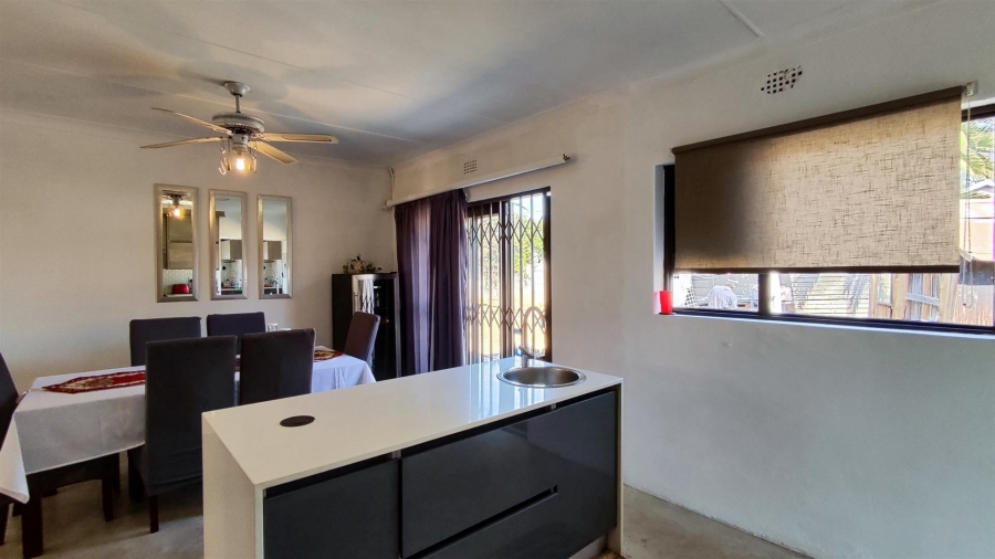 3 Bedroom Property for Sale in Highway Gardens Gauteng
