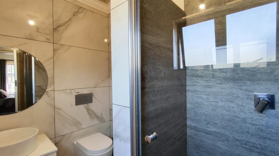 3 Bedroom Property for Sale in Highway Gardens Gauteng