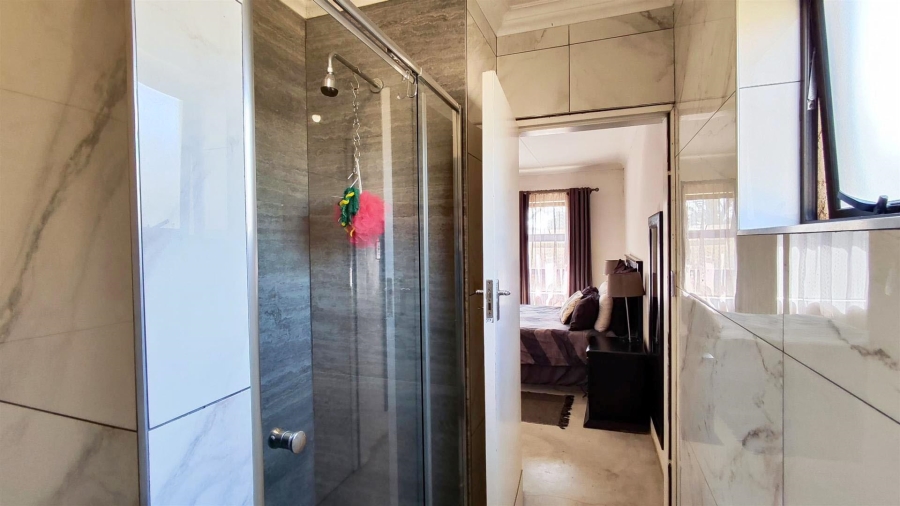 3 Bedroom Property for Sale in Highway Gardens Gauteng