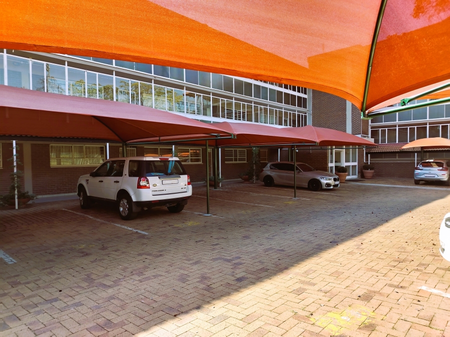 To Let 2 Bedroom Property for Rent in Parkmore Gauteng