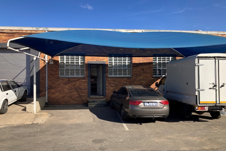 To Let commercial Property for Rent in Anderbolt Gauteng