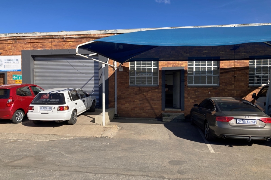 To Let commercial Property for Rent in Anderbolt Gauteng
