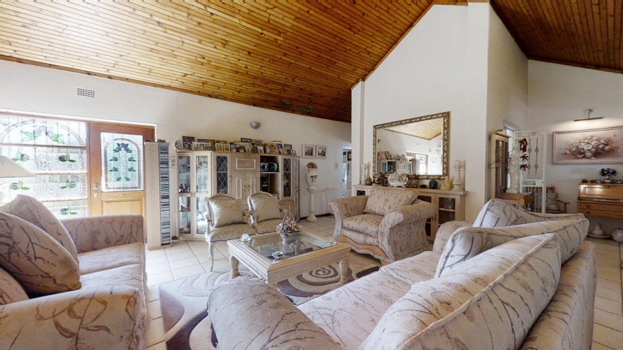 4 Bedroom Property for Sale in Fairlead Gauteng