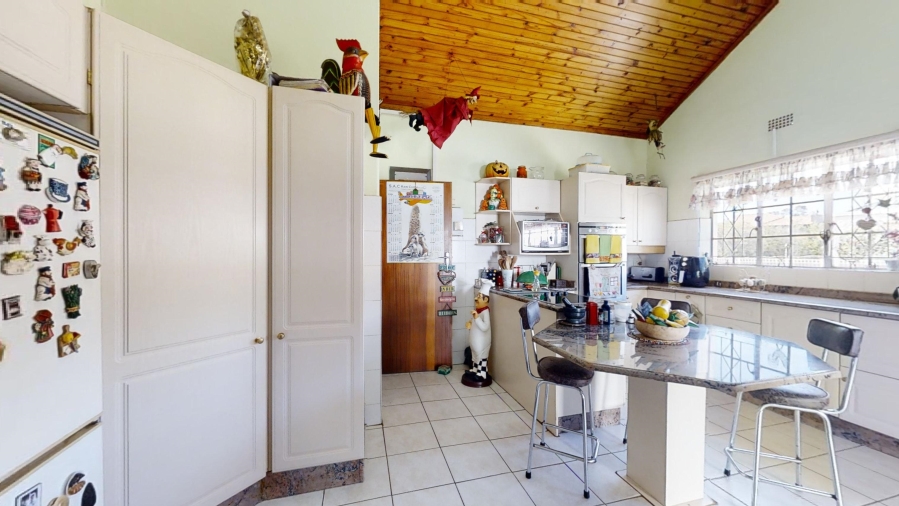 4 Bedroom Property for Sale in Fairlead Gauteng
