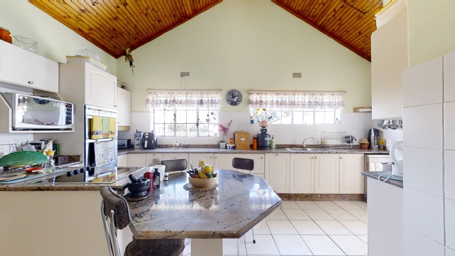 4 Bedroom Property for Sale in Fairlead Gauteng
