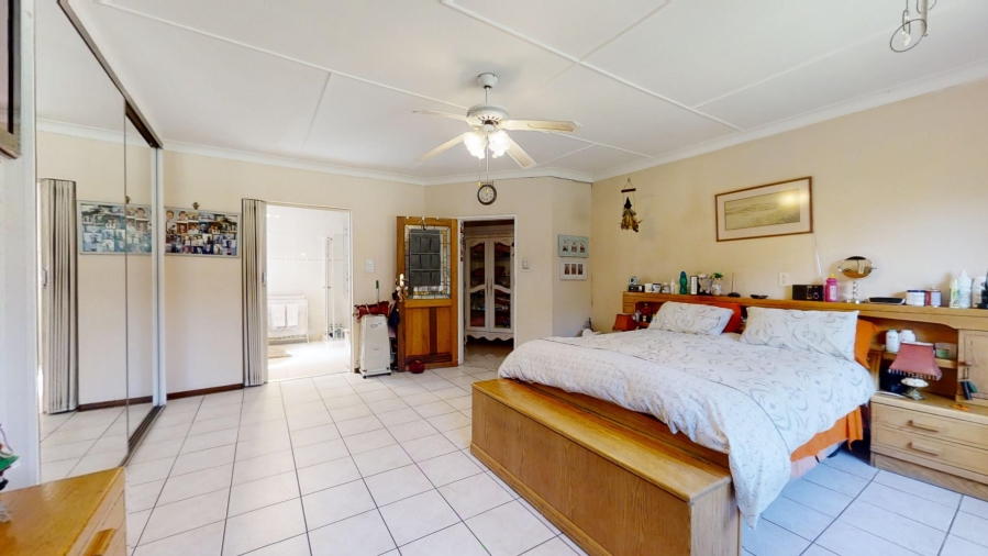 4 Bedroom Property for Sale in Fairlead Gauteng