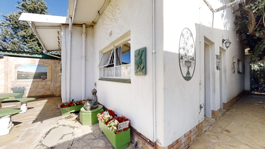 4 Bedroom Property for Sale in Fairlead Gauteng