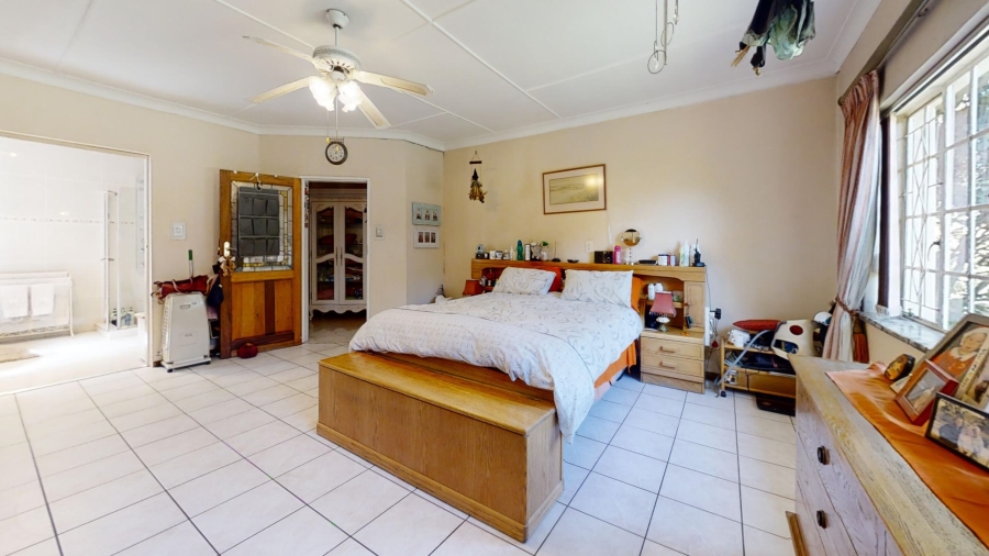4 Bedroom Property for Sale in Fairlead Gauteng