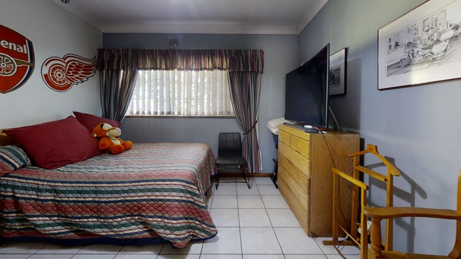 4 Bedroom Property for Sale in Fairlead Gauteng