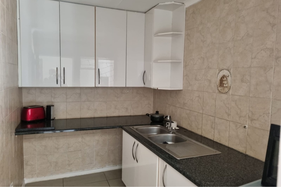 4 Bedroom Property for Sale in Petersfield Gauteng