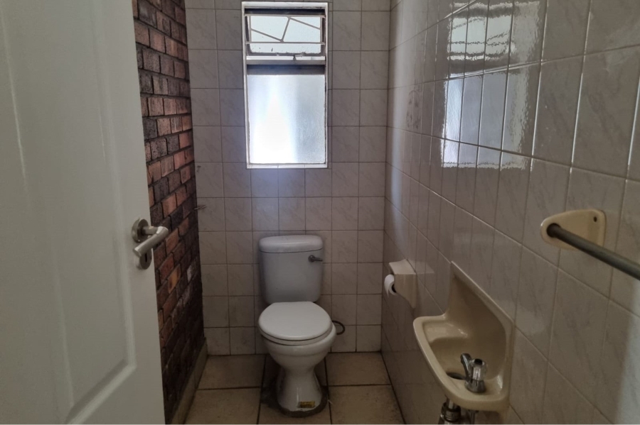 4 Bedroom Property for Sale in Petersfield Gauteng