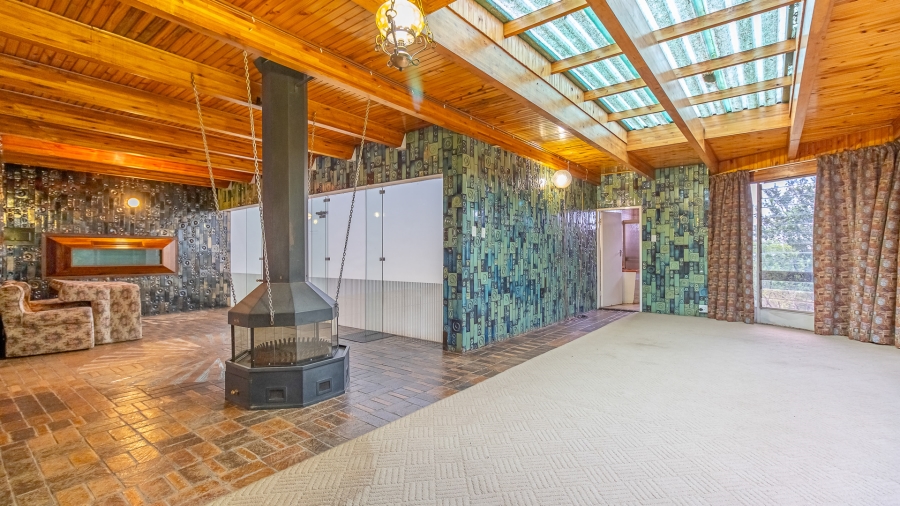 10 Bedroom Property for Sale in Olympus AH Gauteng