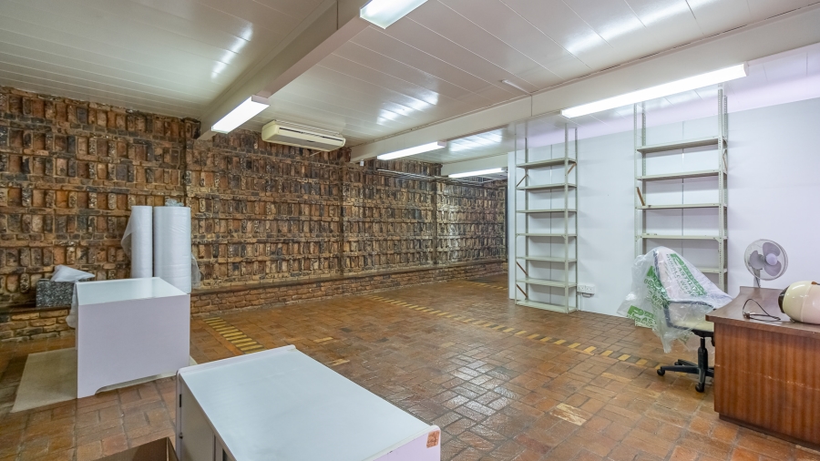 10 Bedroom Property for Sale in Olympus AH Gauteng