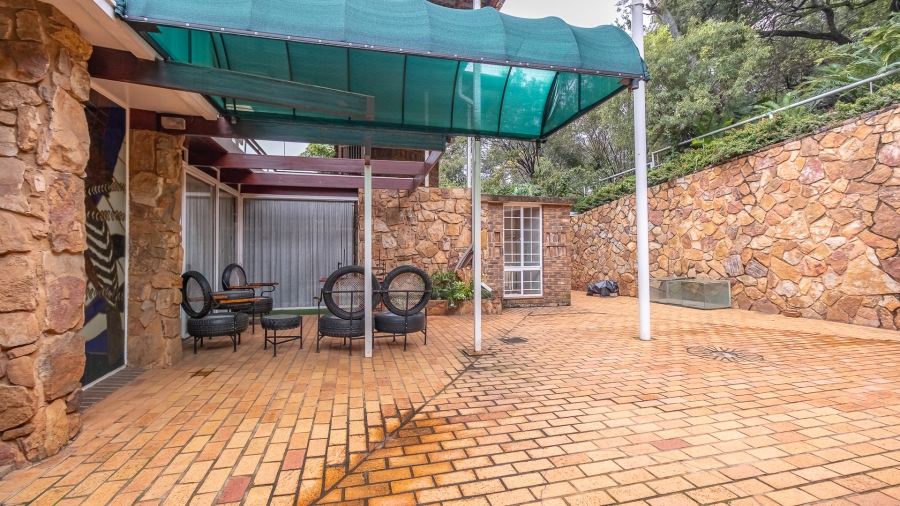 10 Bedroom Property for Sale in Olympus AH Gauteng