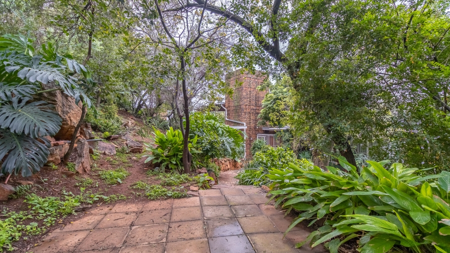 10 Bedroom Property for Sale in Olympus AH Gauteng