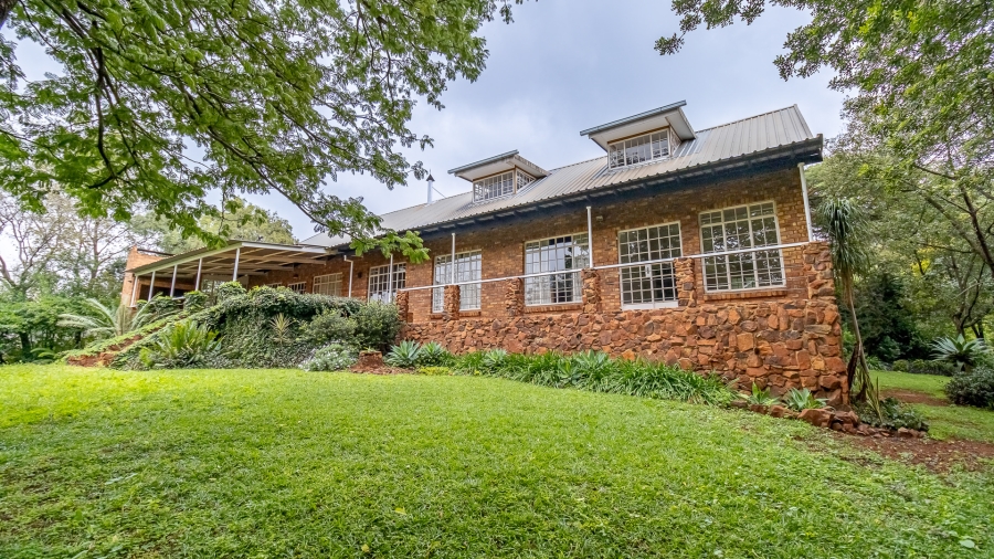 10 Bedroom Property for Sale in Olympus AH Gauteng