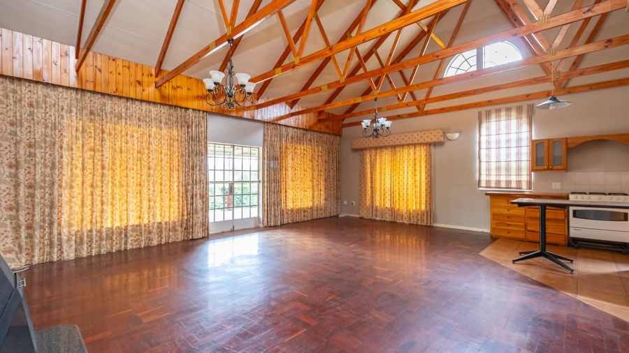 10 Bedroom Property for Sale in Olympus AH Gauteng