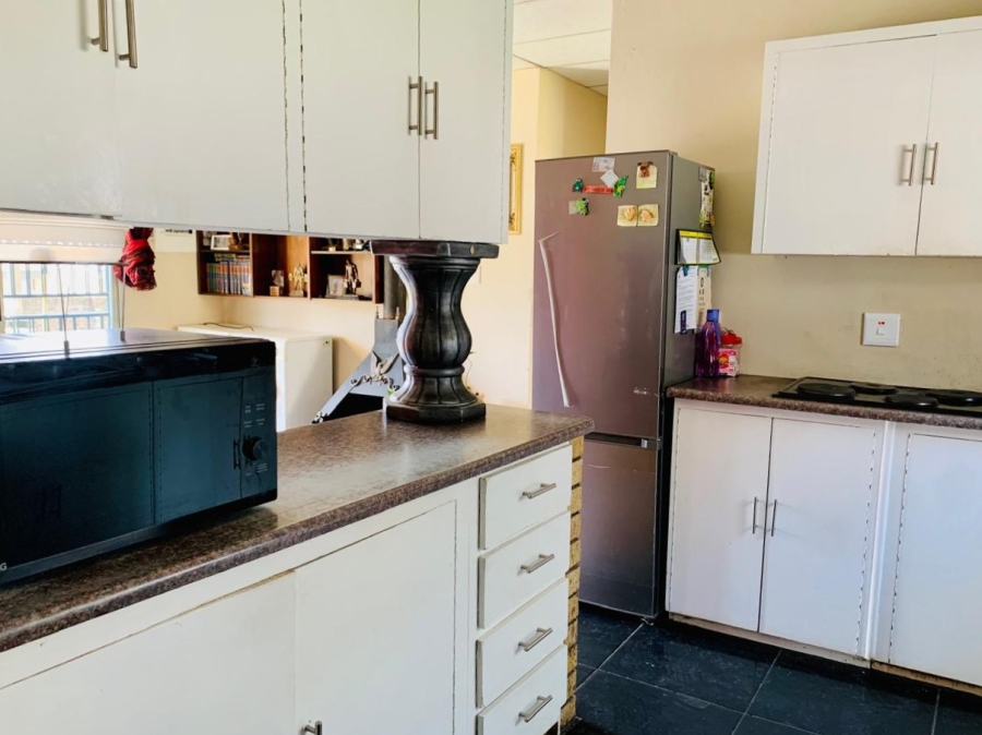 4 Bedroom Property for Sale in Rensburg Gauteng