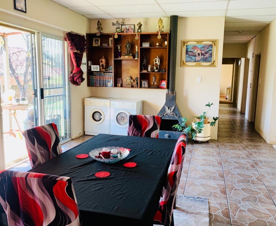 4 Bedroom Property for Sale in Rensburg Gauteng