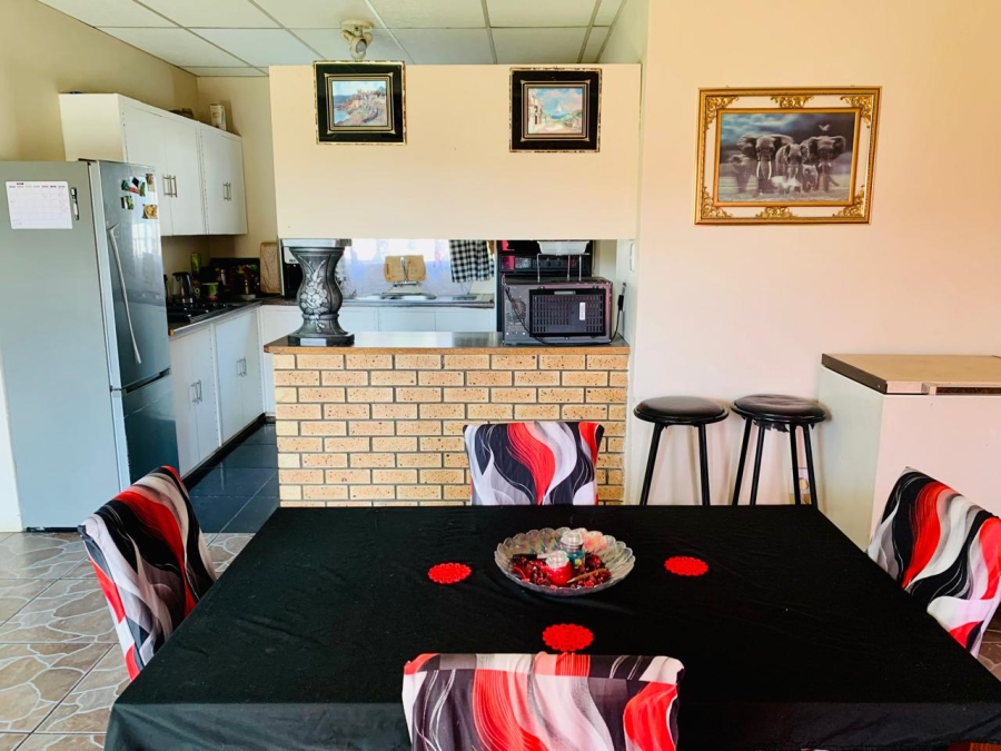 4 Bedroom Property for Sale in Rensburg Gauteng