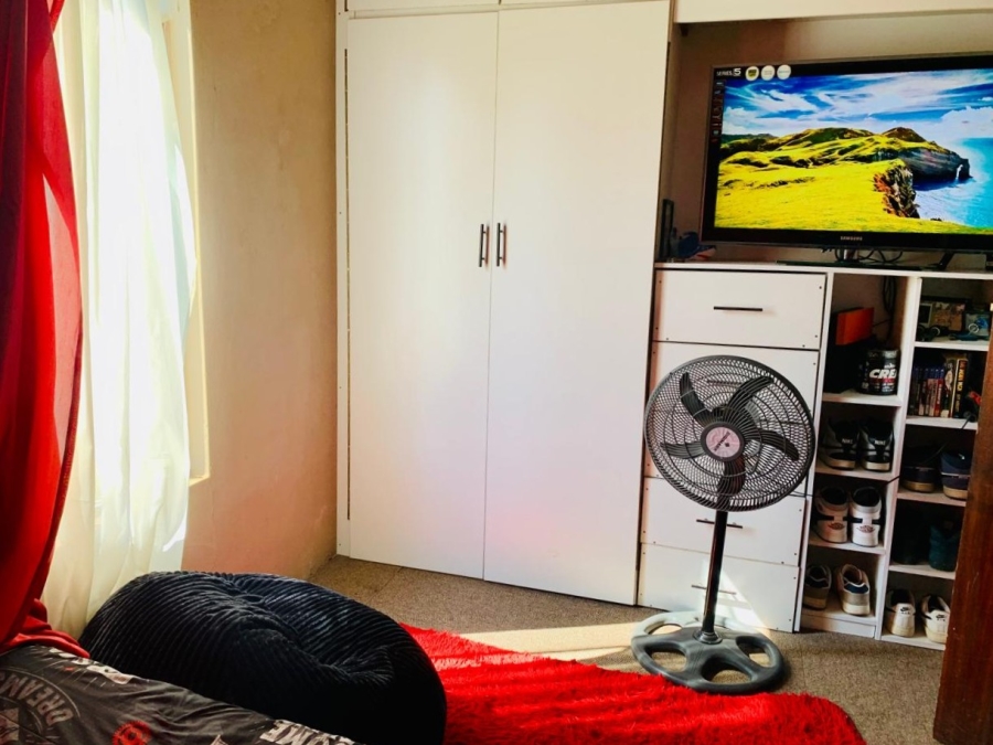 4 Bedroom Property for Sale in Rensburg Gauteng